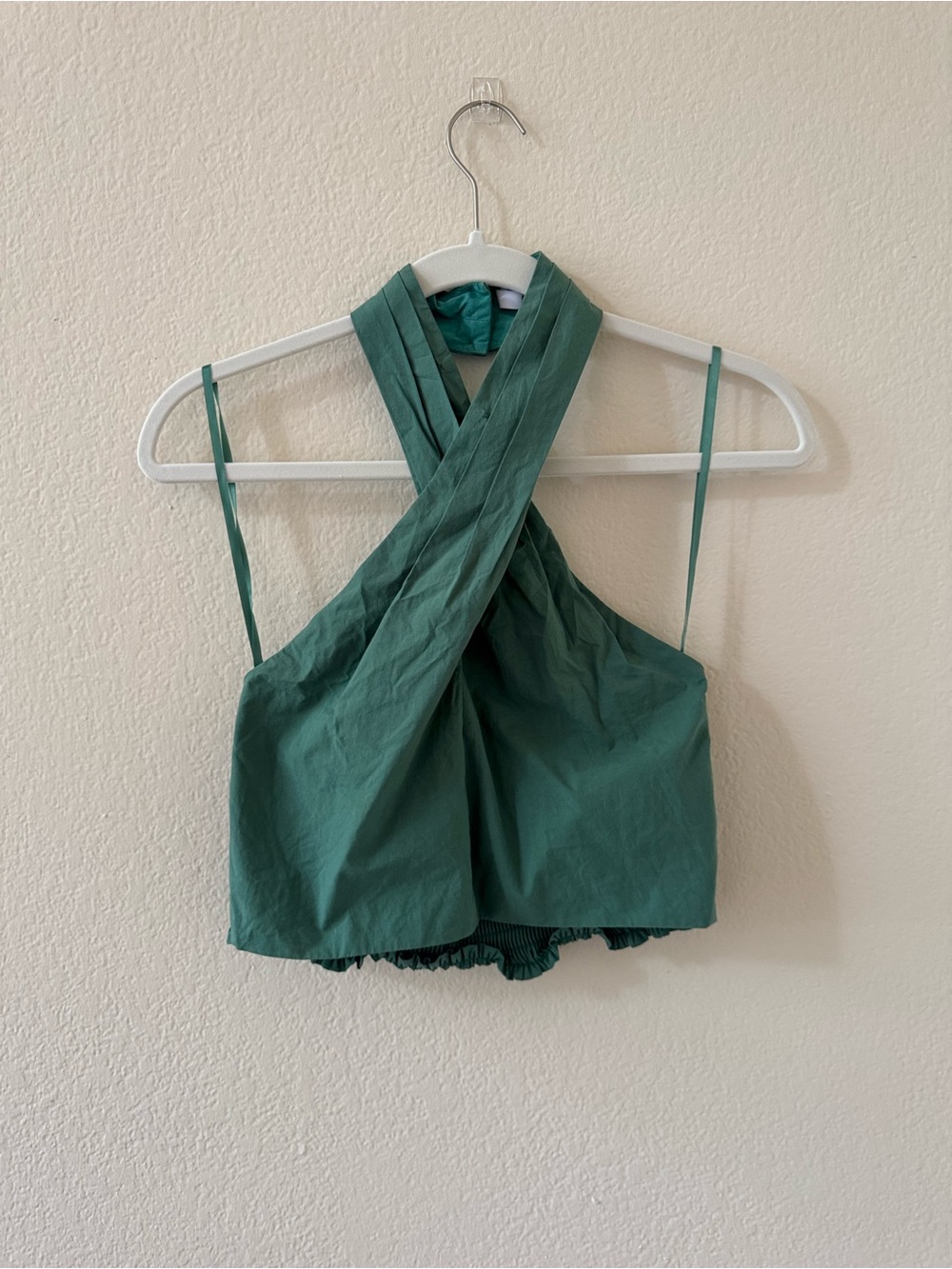 10 Crosby Derek Lam Emerald Green Crisscross Halter Crop Top